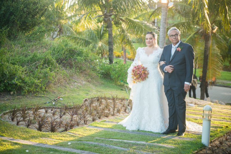 Chuva de Arroz - Digno de conto de fadas! Foi assim o casamento de Ana Paula Freire e Helder Alencar no Aquiraz Riviera