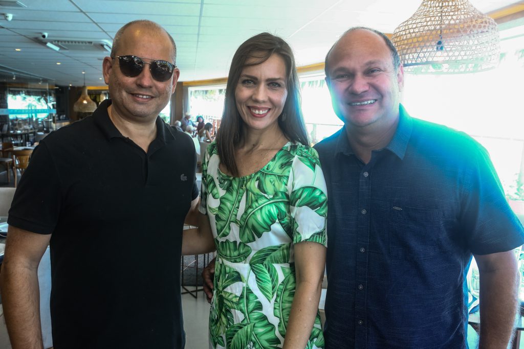 Andre Linheiro, Cintia Sampaio E Claudio Brito