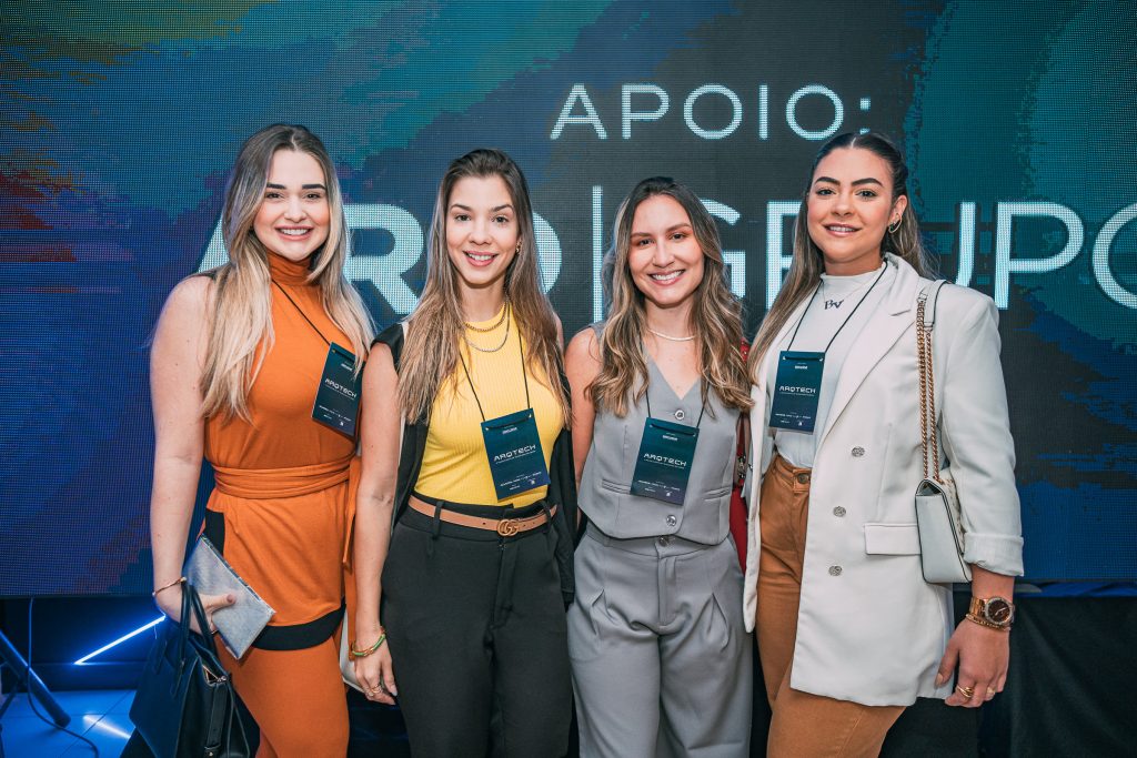 Caroline Rocha, Amanda Santiago, Juliana Martinez E Beatriz Vieira