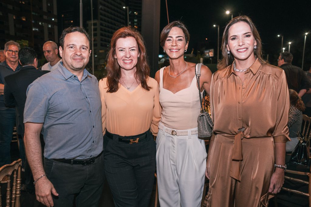 Igor Queiroz Barroso, Aline Felix Barroso, Karina Studart E Renata Santos