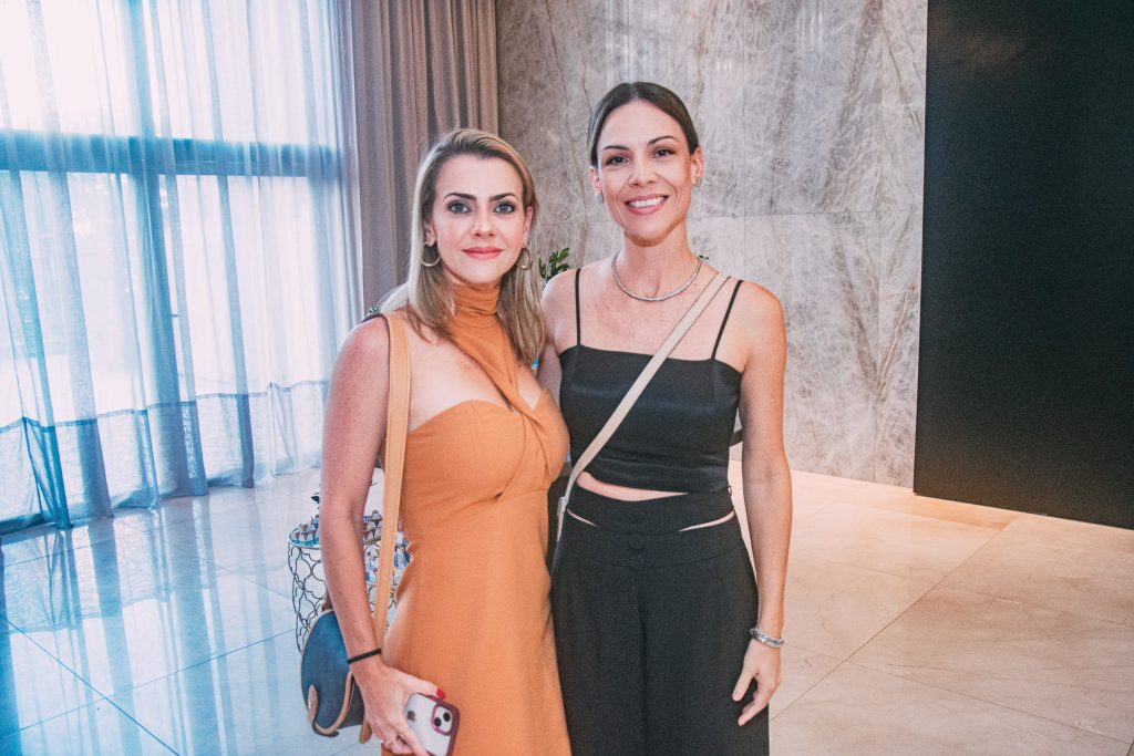 Jana Figueiredo E Daniela Rolim