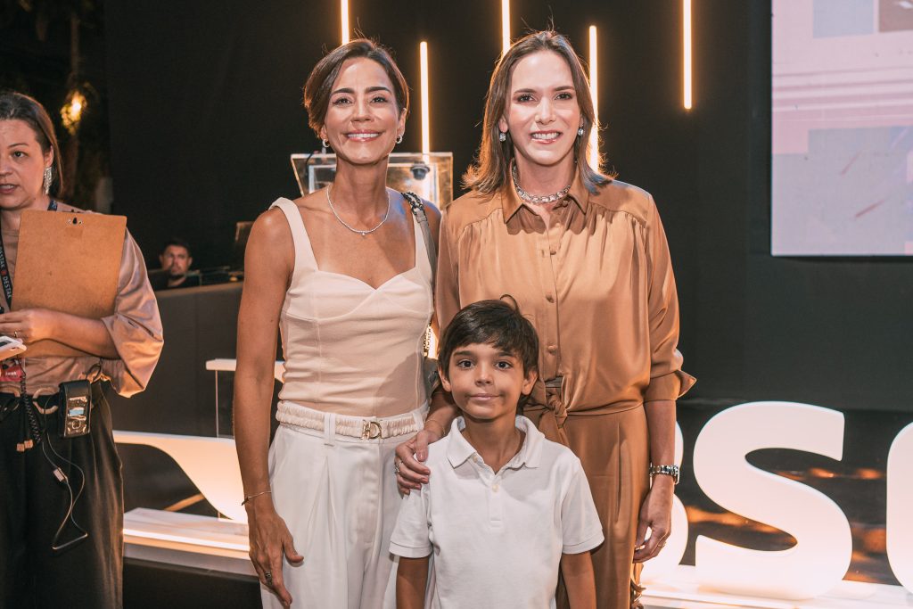 Karina Studart, Gabriel Studart E Renata Santos