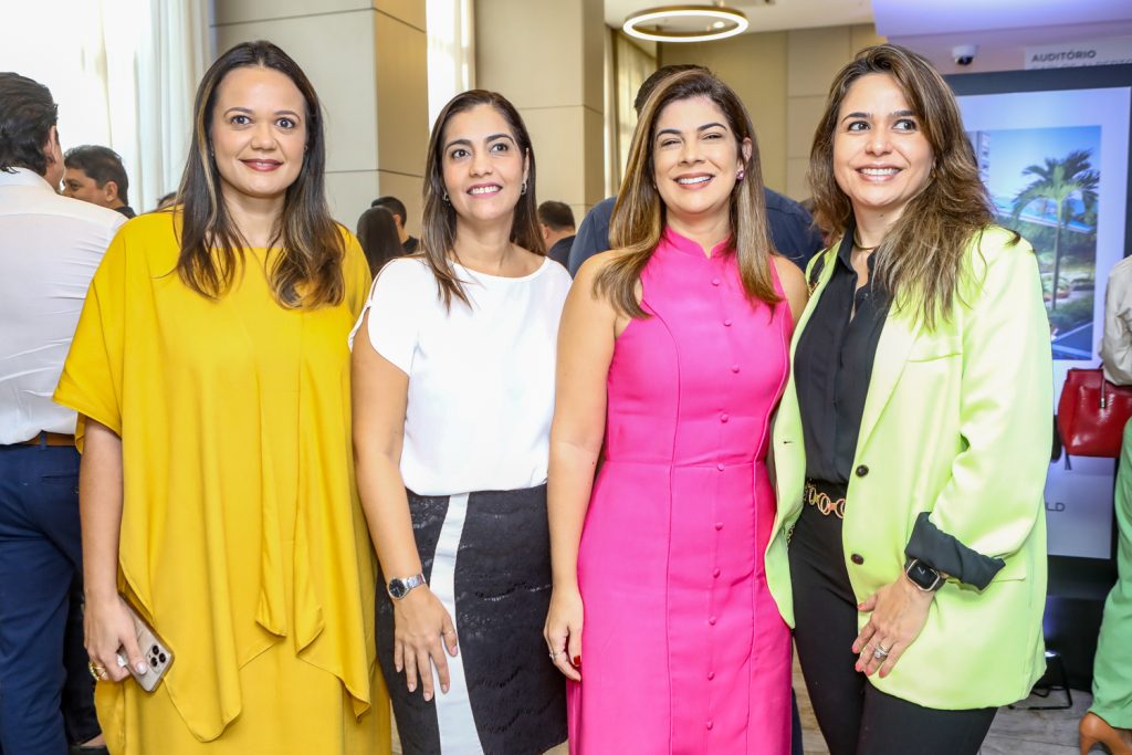 Karol Pontes, Geisia Vieira, Rafaela Mota E Camila Benevides