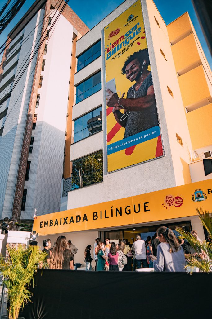 Lançamento Fortaleza Bilingue (1)