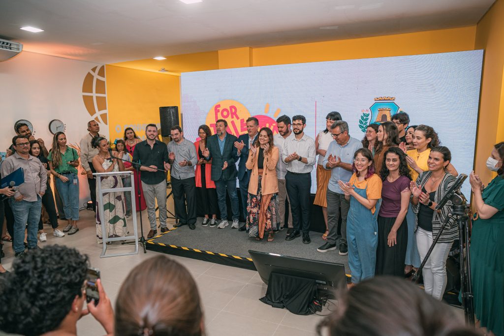 Lançamento Fortaleza Bilingue (12)