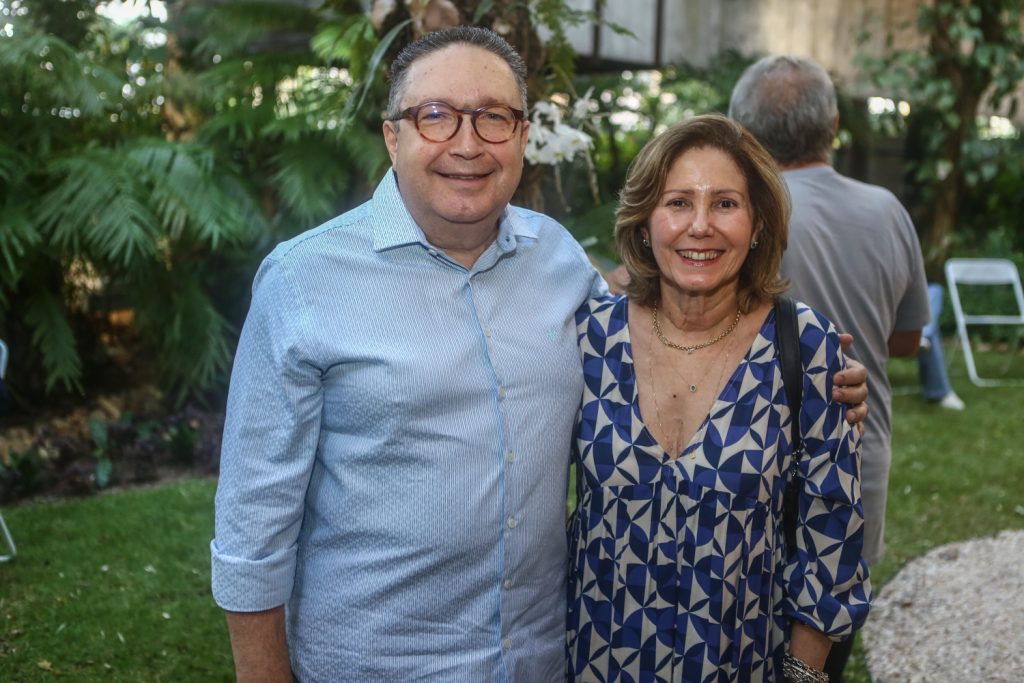 Luiz Eduardo Moraes E Ludimila Campos