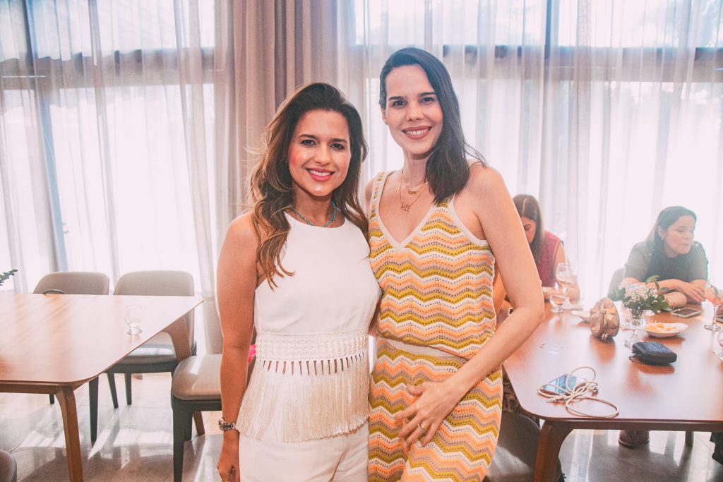 Renata Dias E Sabine Carvalho