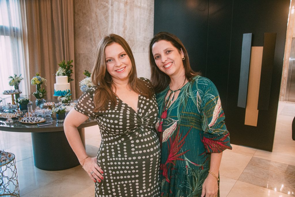 Renata E Marcela Parahyba