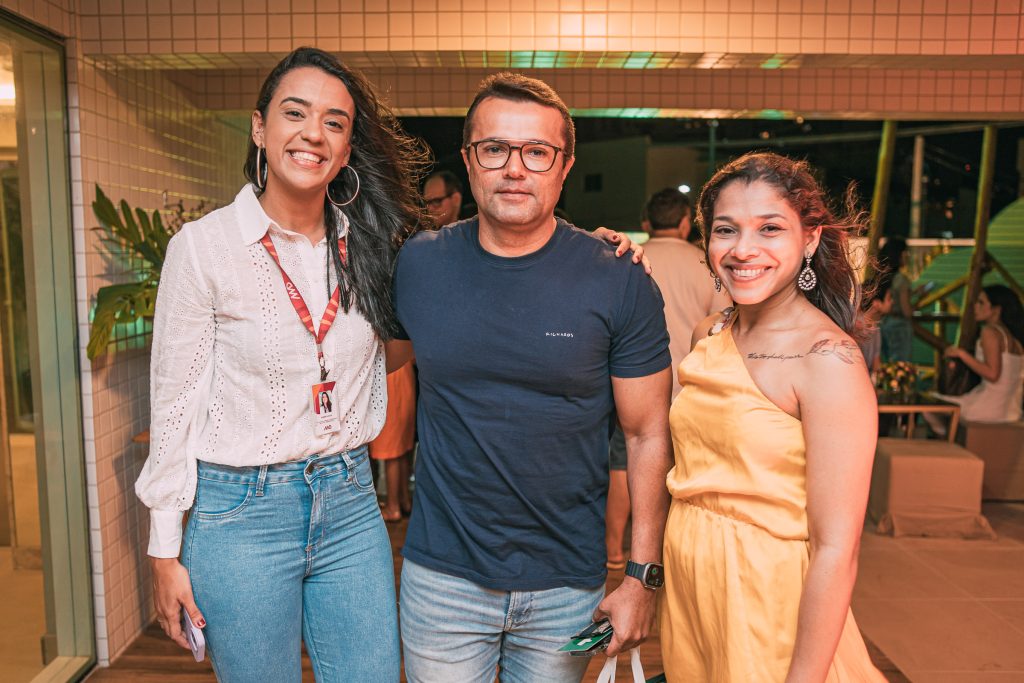 Roberta Oliveira, Elmano Jr E Raquel Marques