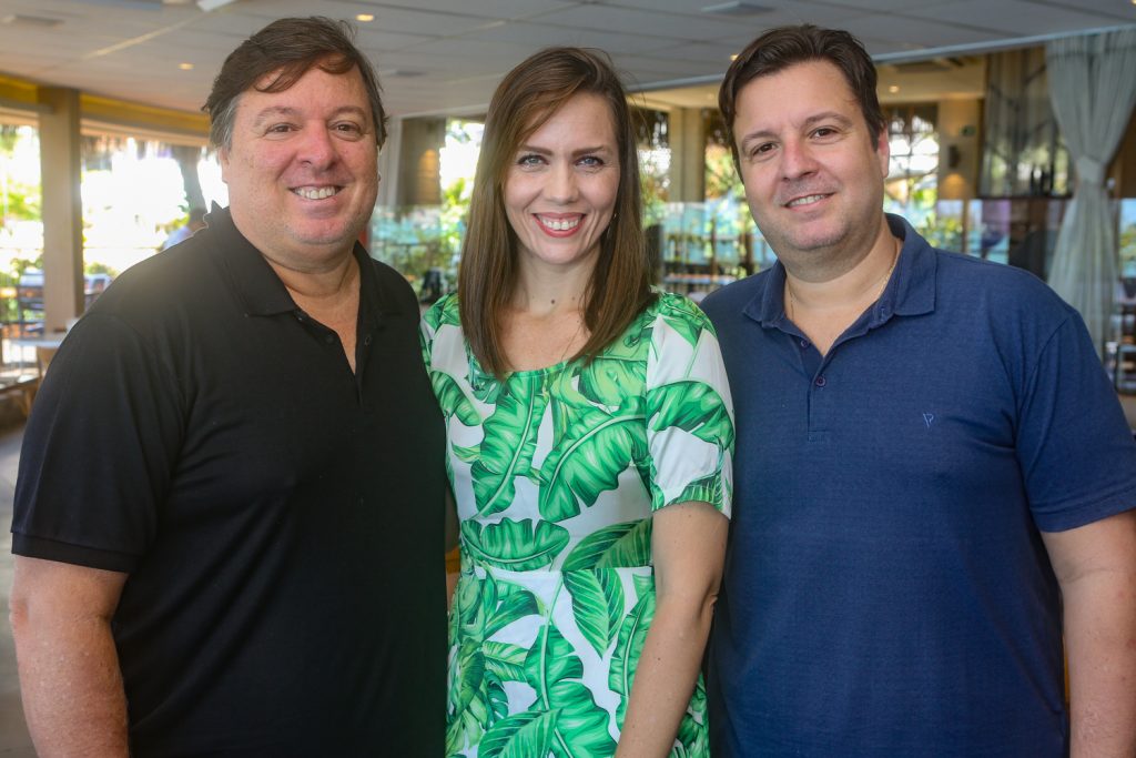 Rodrigo Moreira, Cintia Sampaio E Ciro Moreira