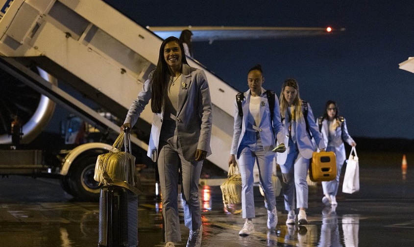 Seleção brasileira chega à Austrália para disputa da Copa do Mundo feminina