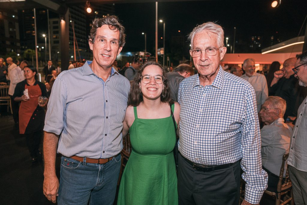 Tom, Malu E Carlos Prado