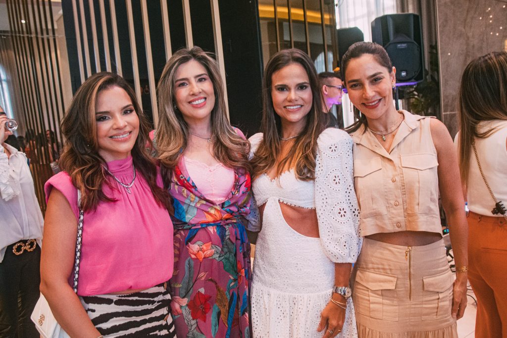 Viviane Martins, Roberta Maia, Andrea Parahyba E Lara Romcy