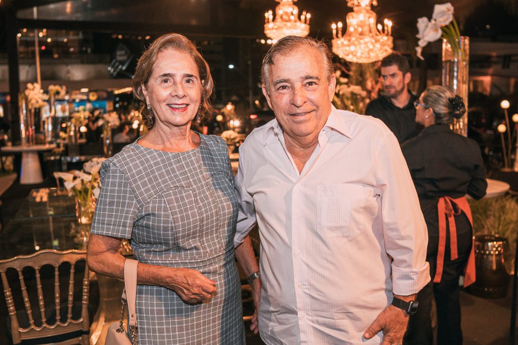 Zena E Claudio Targino