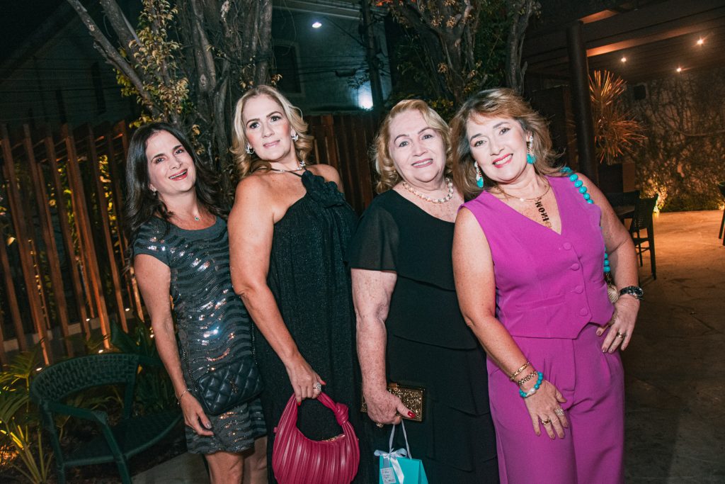 Adriana Bezerra, Marcia Peixoto, Dina Peixoto E Monica Peixoto