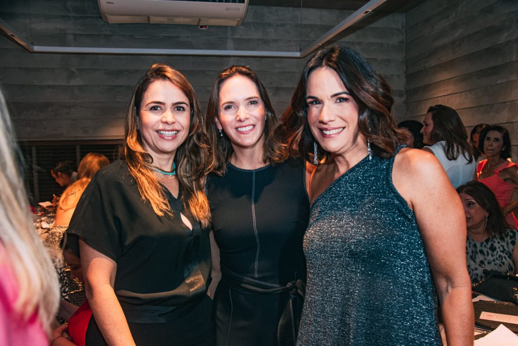 Camila Benevides, Renata Santos E Ana Virginia Martins