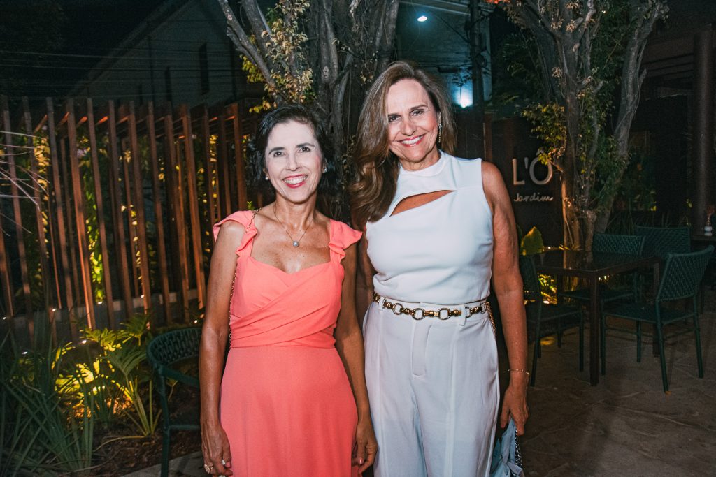 Claudia Noroes E Rossana Soares