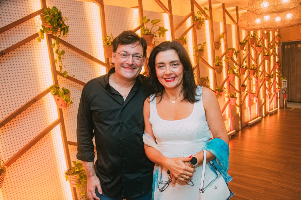 Claudio E Juliana Silva