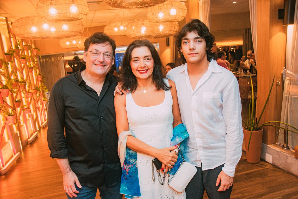 Claudio, Juliana E Lucas Silva