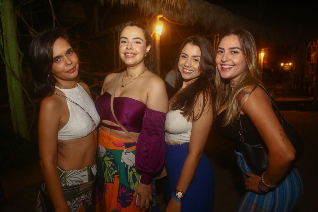 Criana Neves, Paola Ribeira, Jessica Vasconcelos E Natalia Teixeira