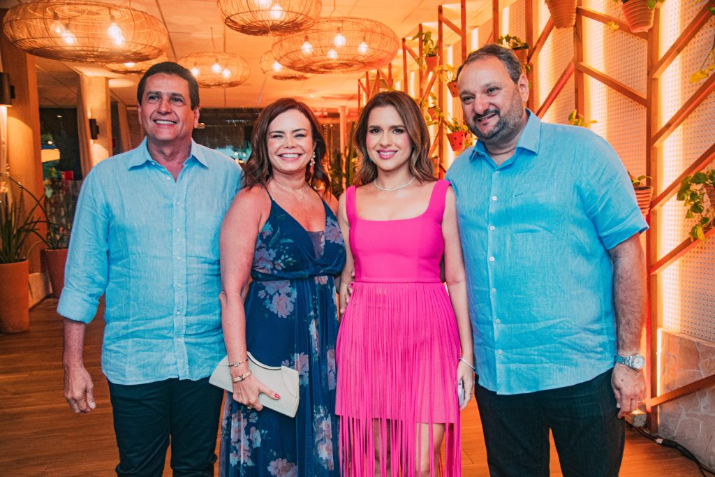 Frank Sousa, Alessandra Souosa, Renata Dias E Patriolino Dias