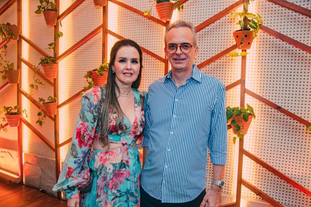 Liana Fujita E Arthur De Castro