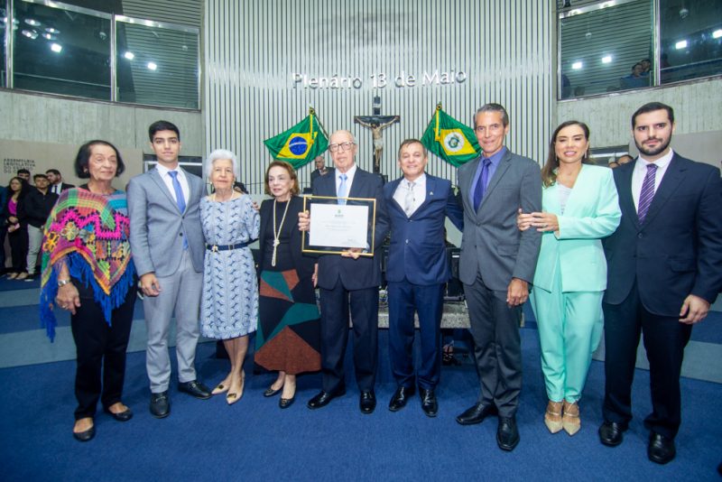 Luiza, Lucas, Lúcia, Beatriz E Lúcio Alcântara, Firmo Camurça, Leonardo E Ane Alcântara, Lúcio Neto (5)