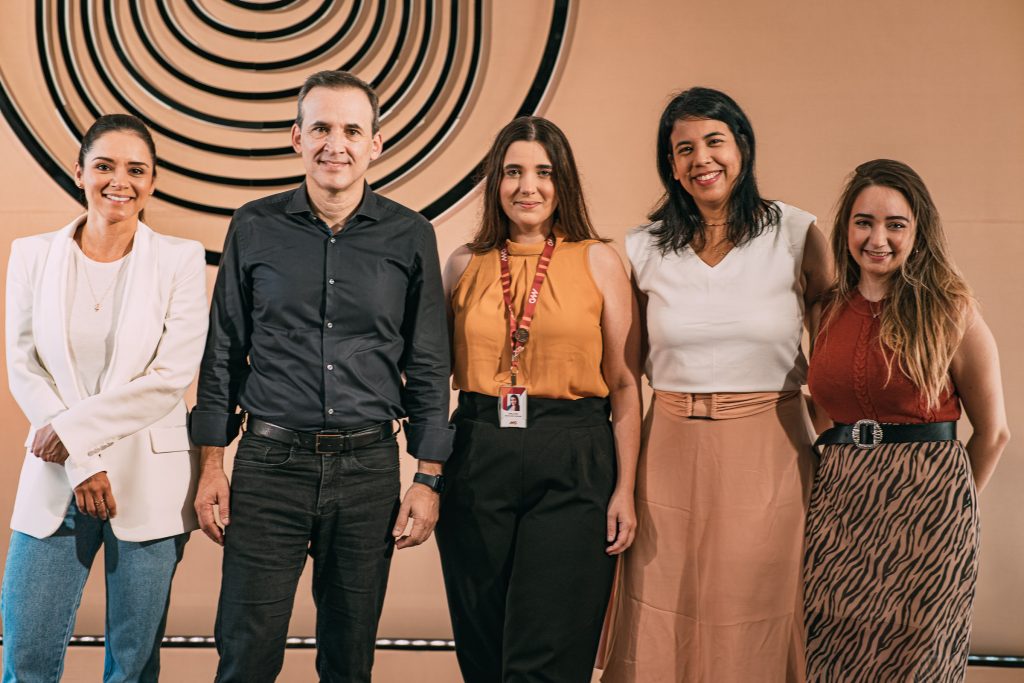 Maara Costa, Fernando Amorim, Camila Maia, Nija Granja, Ana Beatriz Santos