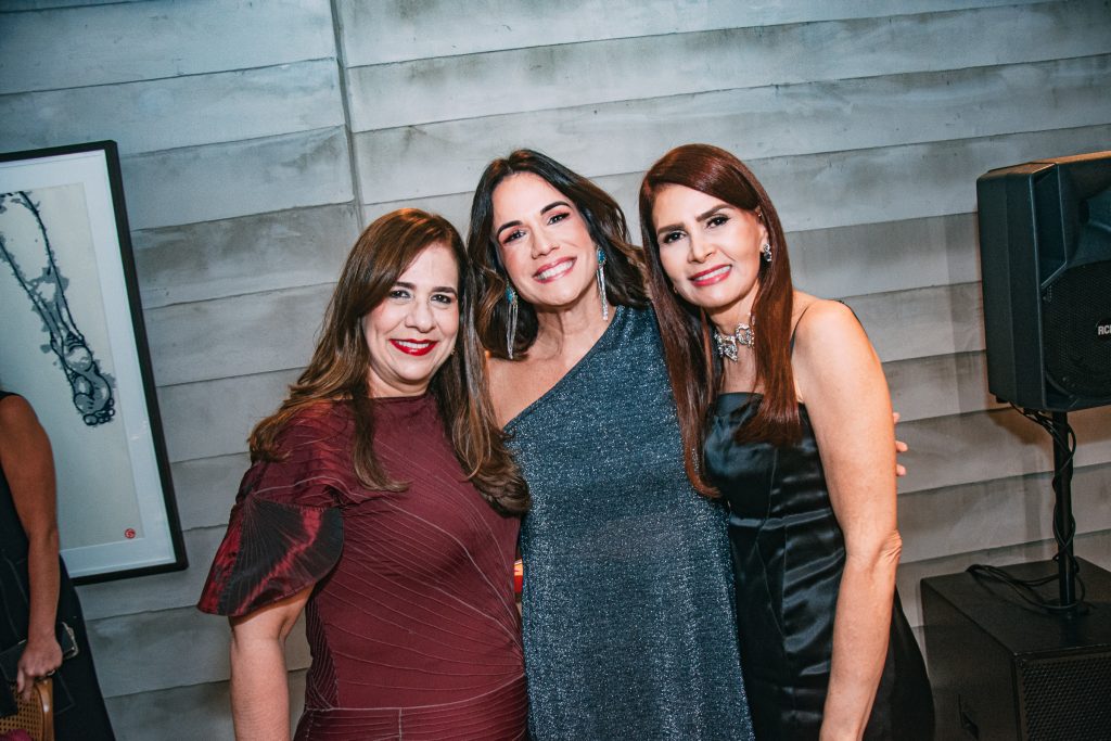 Martinha Assuncao, Ana Virginia Martins E Lorena Pouchain