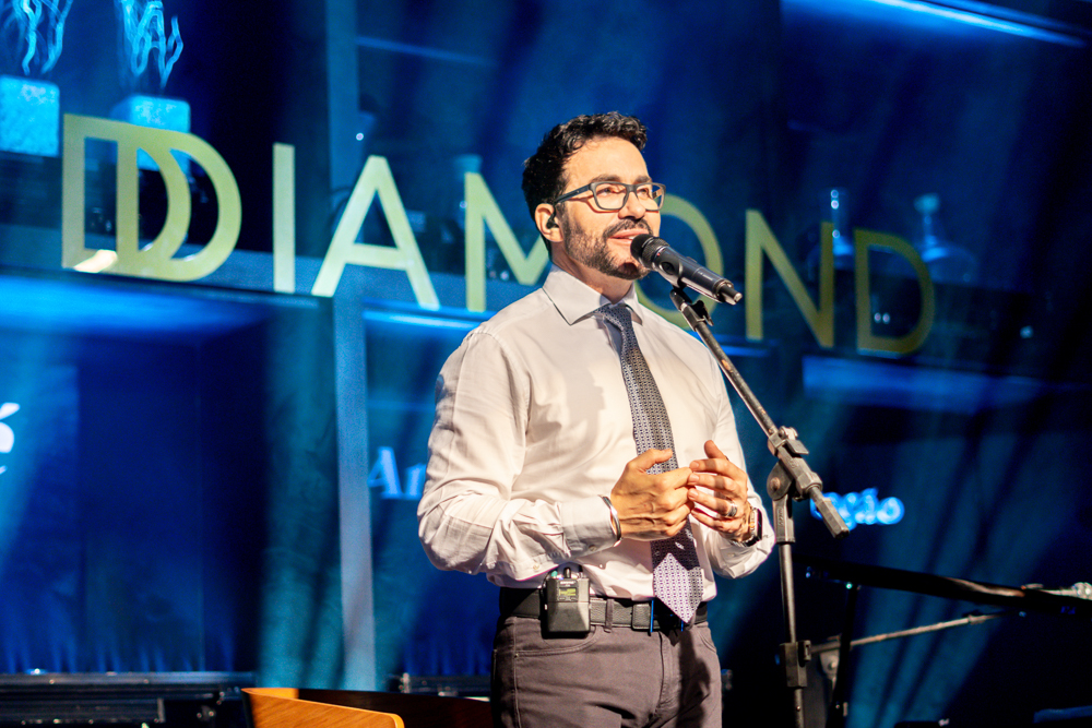 Diamond Design traz Padre Fábio de Melo para noite de bênção e gratidão em Fortaleza