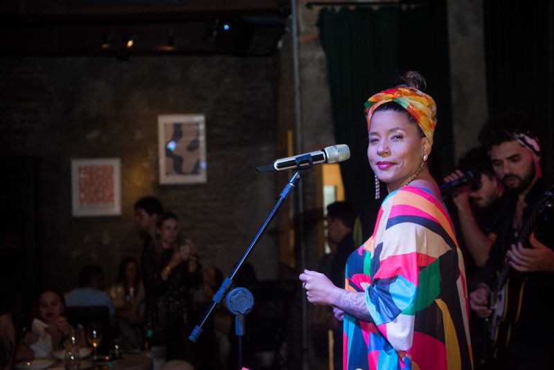 Noite imperdível - Muita música, gastronomia e diversão. Foi assim a Super Quinta no Sótão Club do Moleskine