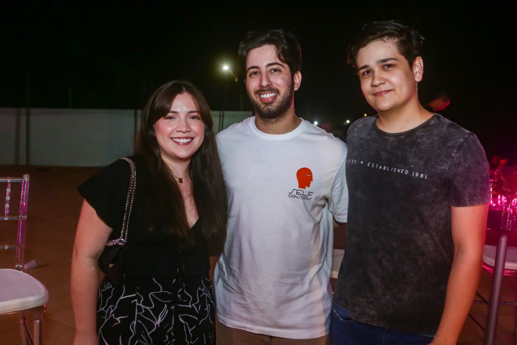 Brenda Fernandes, Joao Diniz E Airton Neto