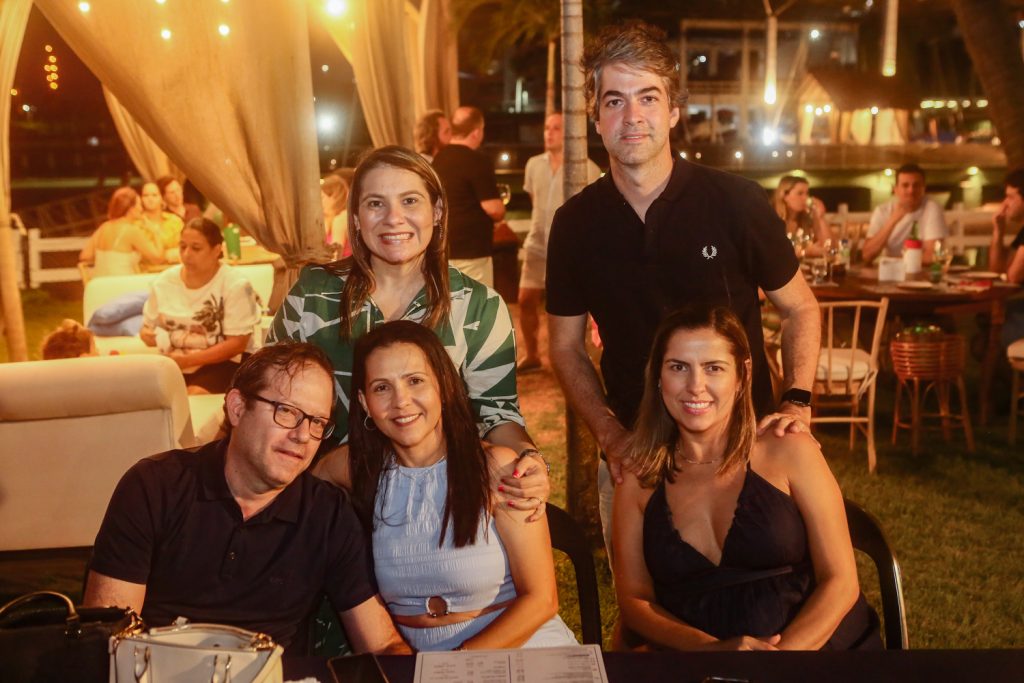 Francisco, Ana Carmen Cavalcante, Lilian Albuquerque, Felipe E Claudia Carvalho (4)