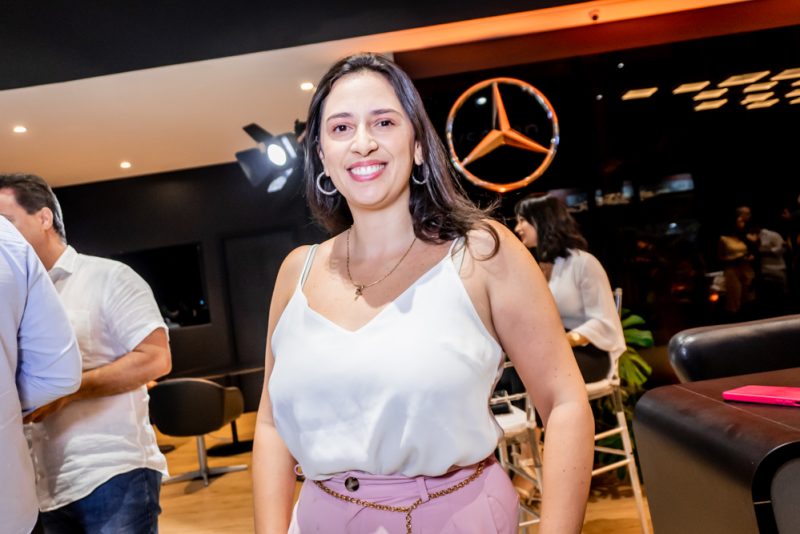 Connect Experience - Newsedan Mercedes-Benz movimenta mais uma vez seu estrelado showroom