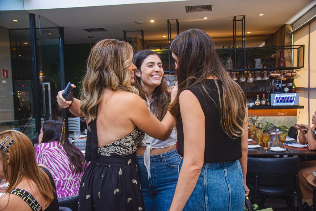 Myrella Tomé E Ana Teresa Carvalho