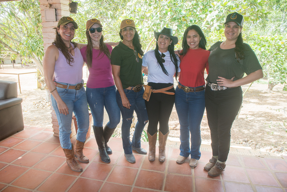 Alessandra Maran, Silvana Melo, Mary Nottinghan, Fabiana Maia, Ana Luiza De Andrade E Bebel Simas (3)