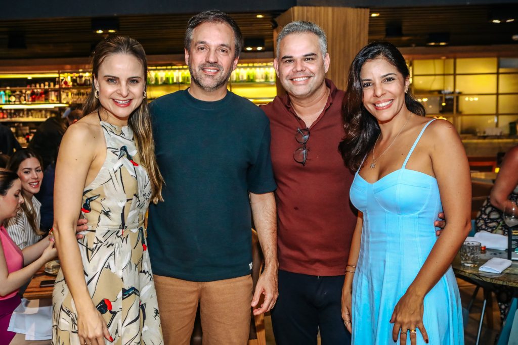 Ana Virginia Furlani, Fernando Novais, Patrick E Renata Alex