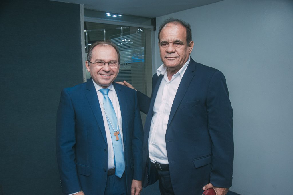 Carlos Matos E Roberto Moreira