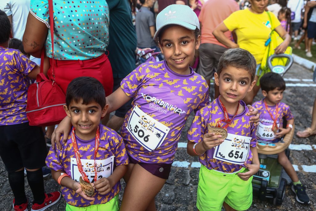 Henrrique, Maria Beatriz E Artur Magalhães (2)