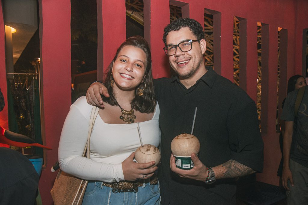 Joana Macam E Rafael Peixoto