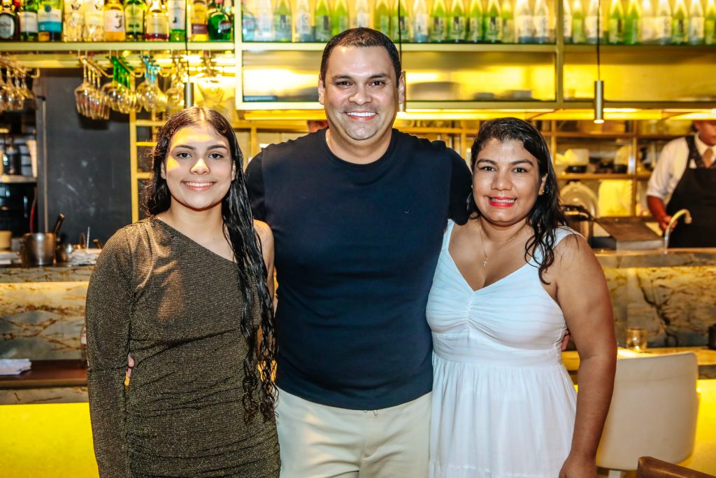 Lais, Virgilio E Priscila Teixeira (1)