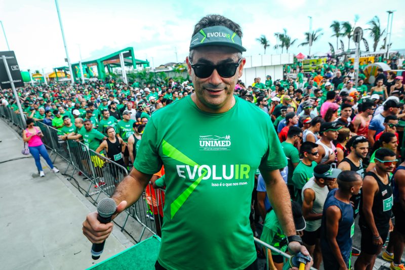 Vida saudável - 16ª Corrida Unimed Fortaleza arrasta turma cheia de energia até a avenida Beira-Mar