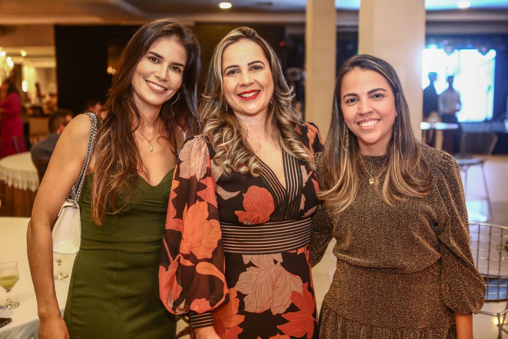 Mariana Guimarães, Elisangela Garcia E Tatiane Albuquerque