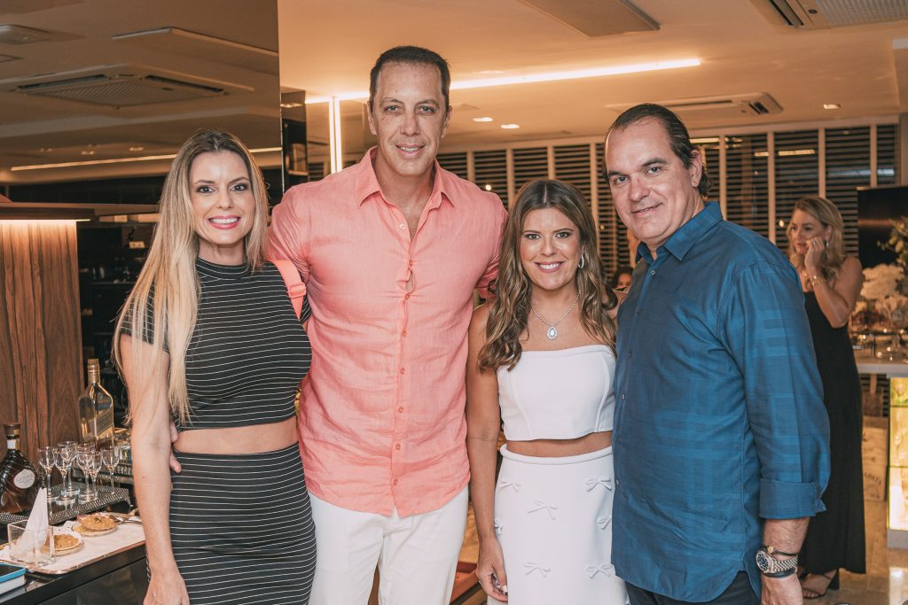 Priscila Ribeiro, Felipe Ribeiro, Marina Albuquerque E Leonardo Albuquerque