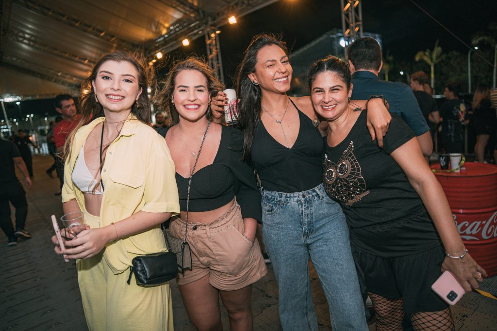 Rafaela Camboim, Debora Pereira, Tamara Penhaloza E Ana Maria Cardoso