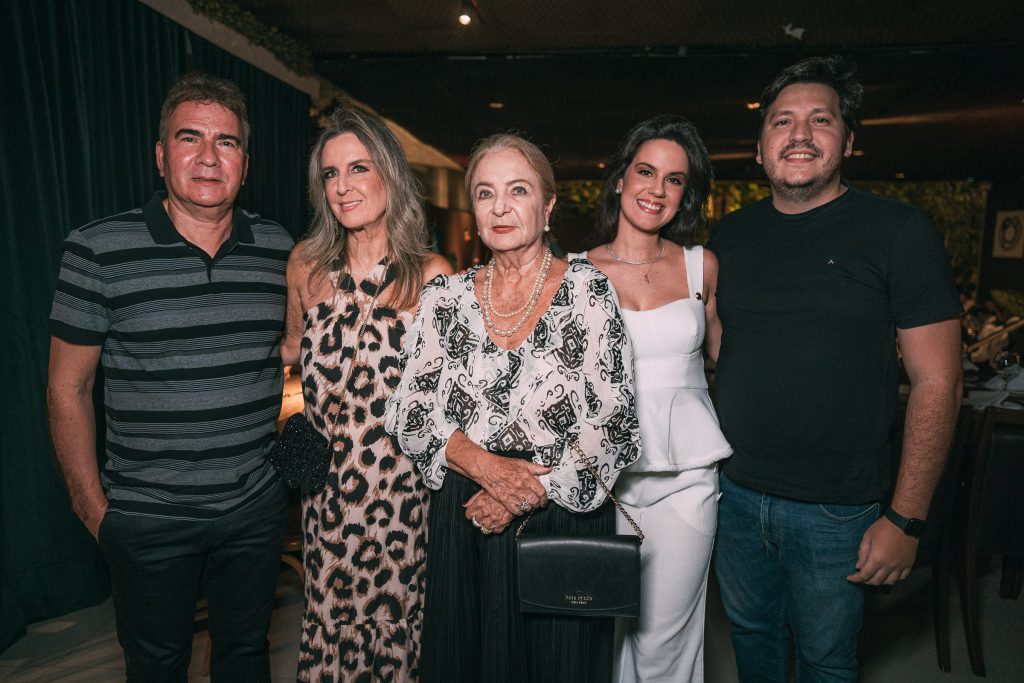 Ricardo Ramalho, Simone Hartmann, Marly Hartmann, Natalia Hartmann E Everton Alves