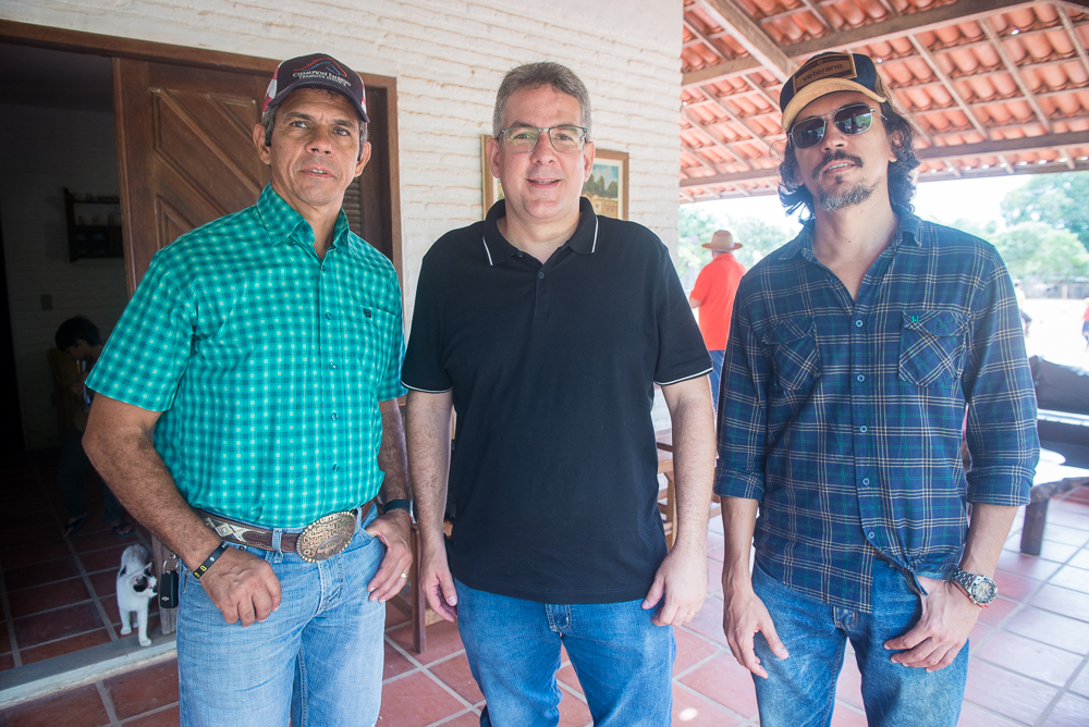 Rodrigues Lima, Rodrigo Moraes E Marcelo Holanda (5)