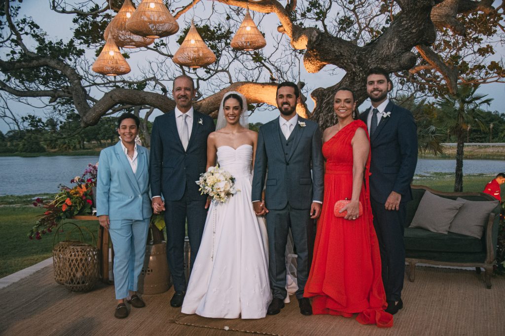 Sarah Rolim, Regis Medeiros, Victoria Medeiros, John Porto, Daniela Medeiros E Eduardo Medeiros