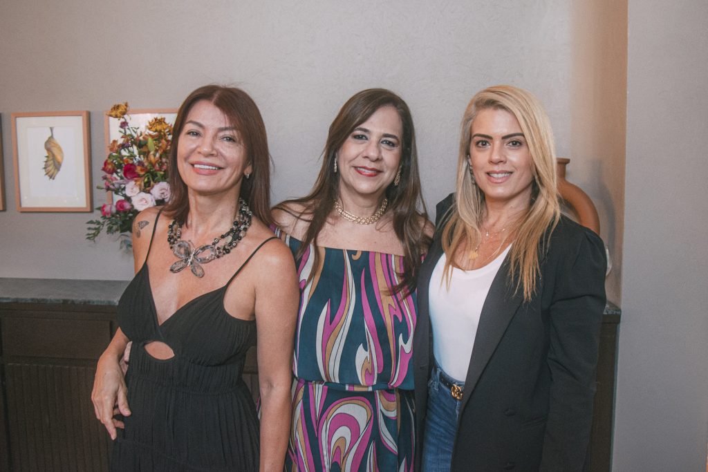 Suzane Farias, Martinha Assuncao E Leticia Studart