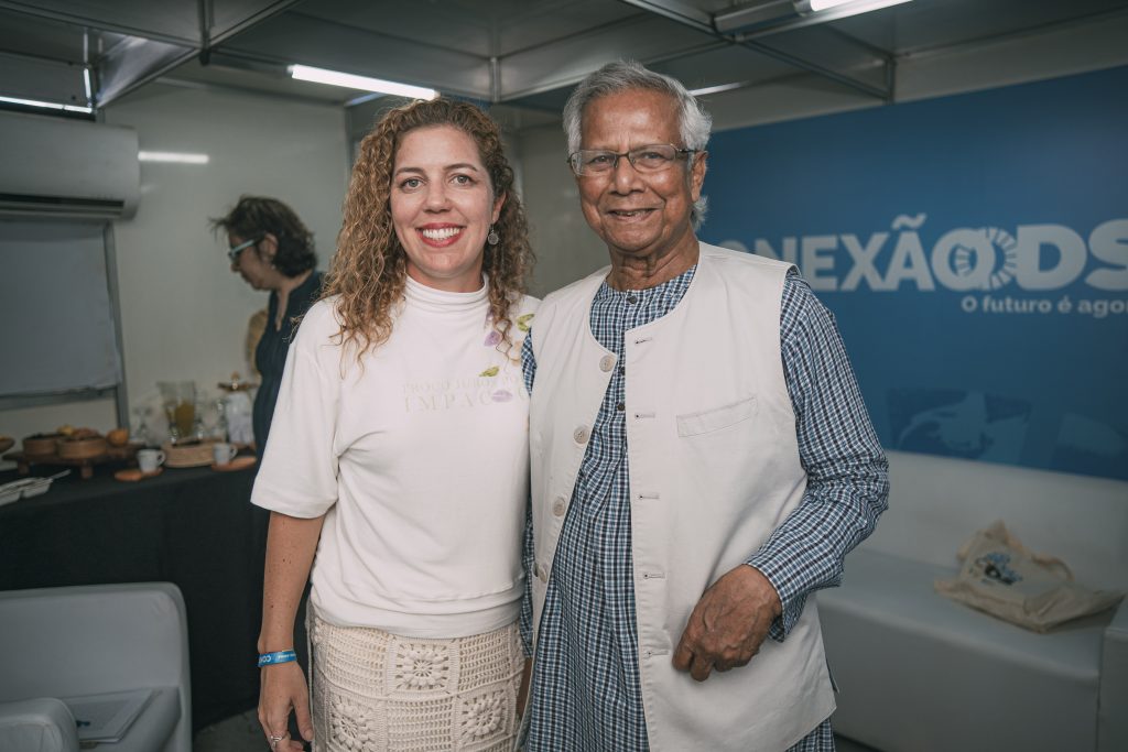 Ticiana Rolim Queiroz E Prof Muhammad Yunus